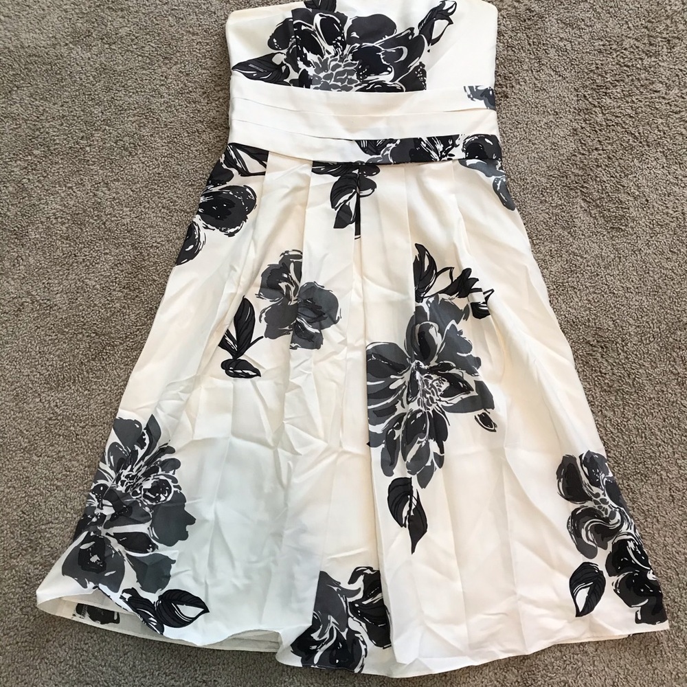 Ann Taylor strapless dress